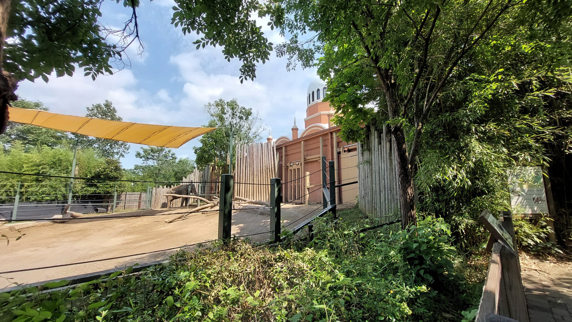 Elephant Reserve and Building