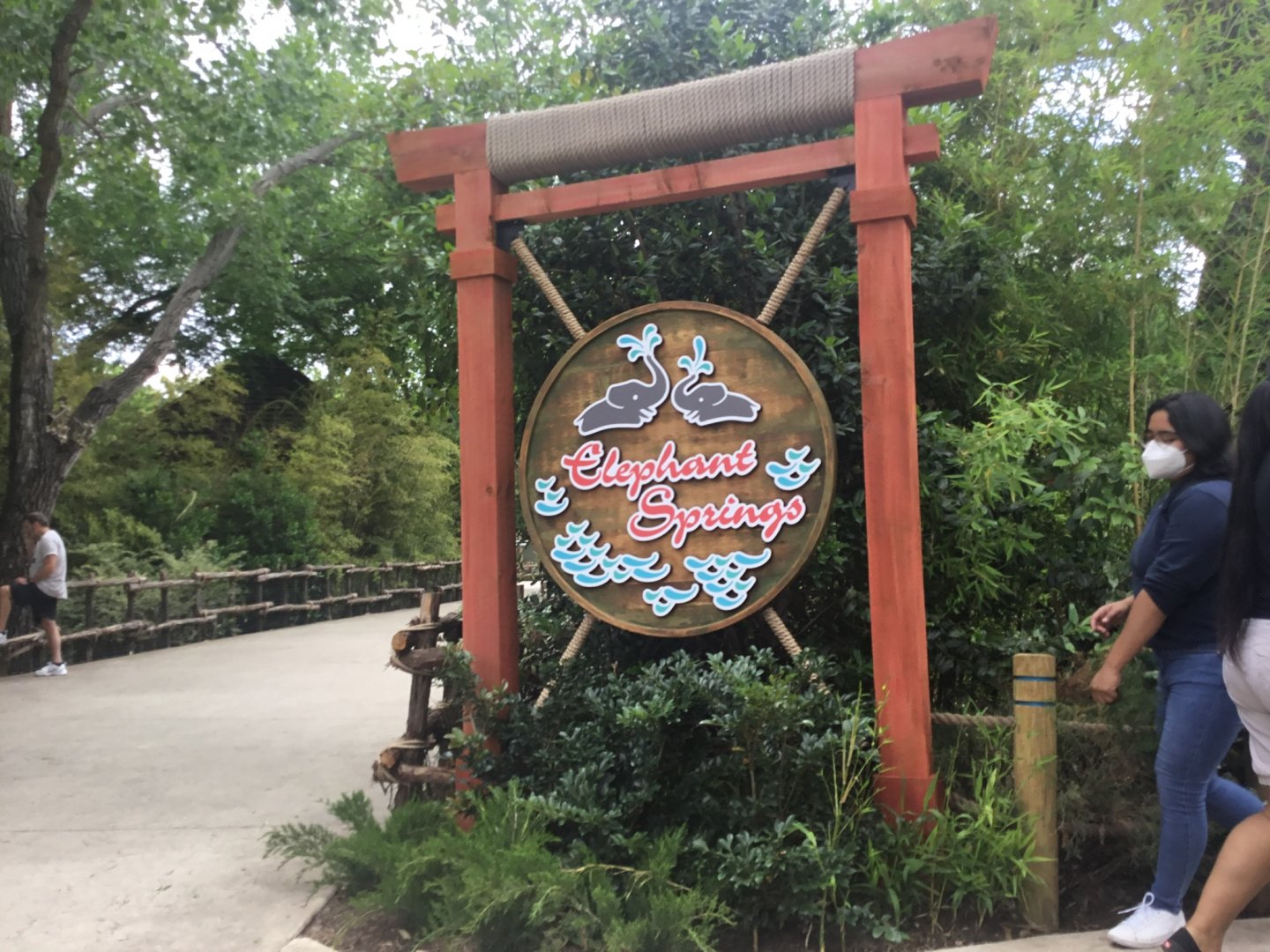 Elephant Springs Entrance