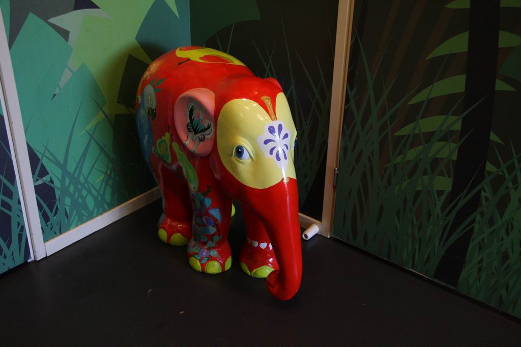 Elephant statue in the shop