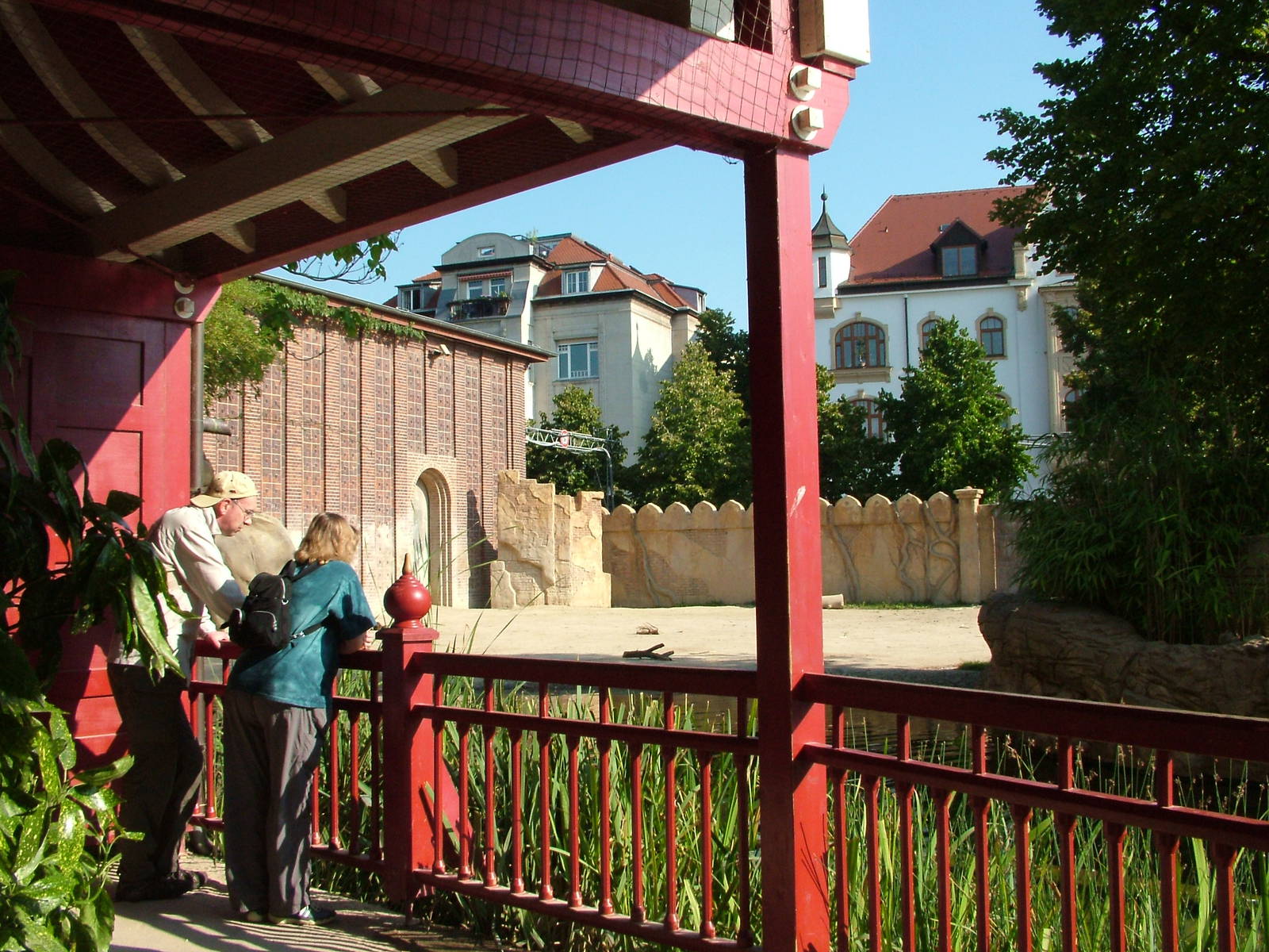 Elephant Viewing at Leipzig, 02/09/11