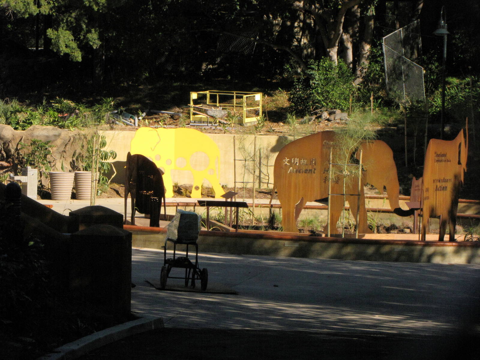 Elephants of Asia - Mock Elephant Graphics