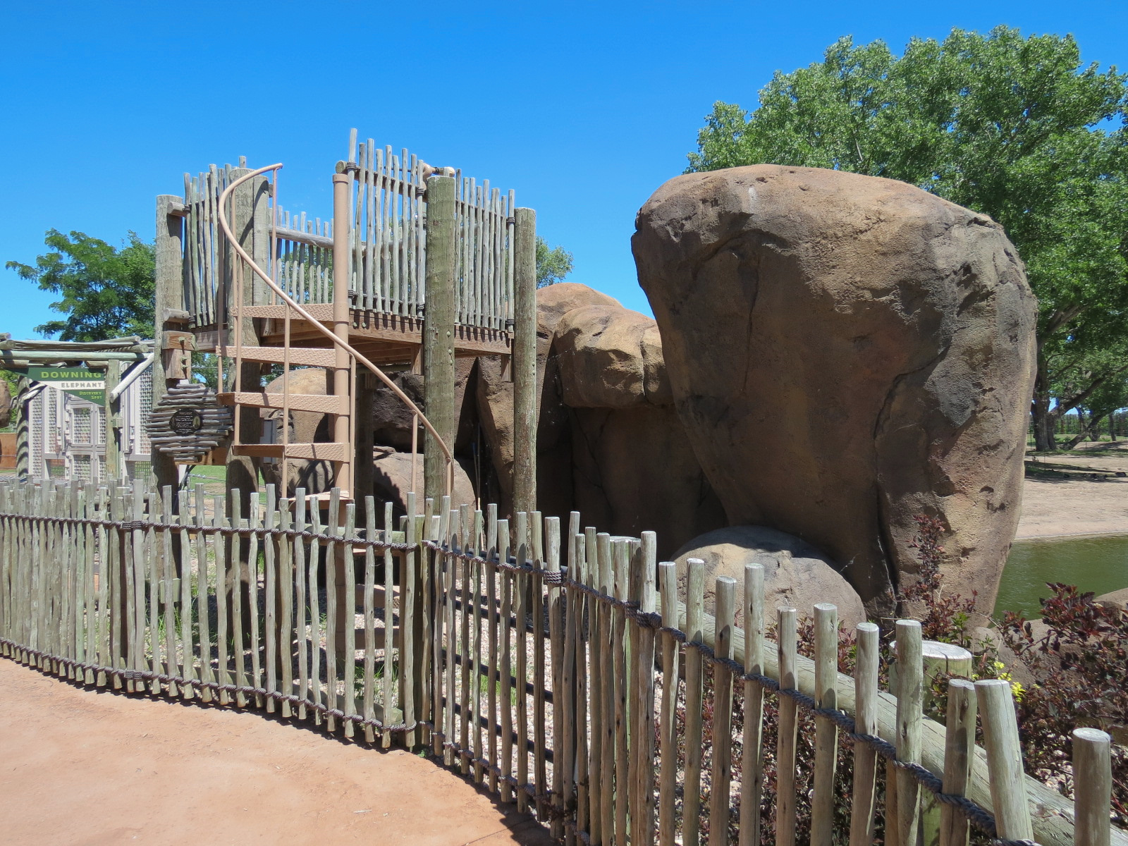 Elephants of the Zambezi River Valley - Yard 2