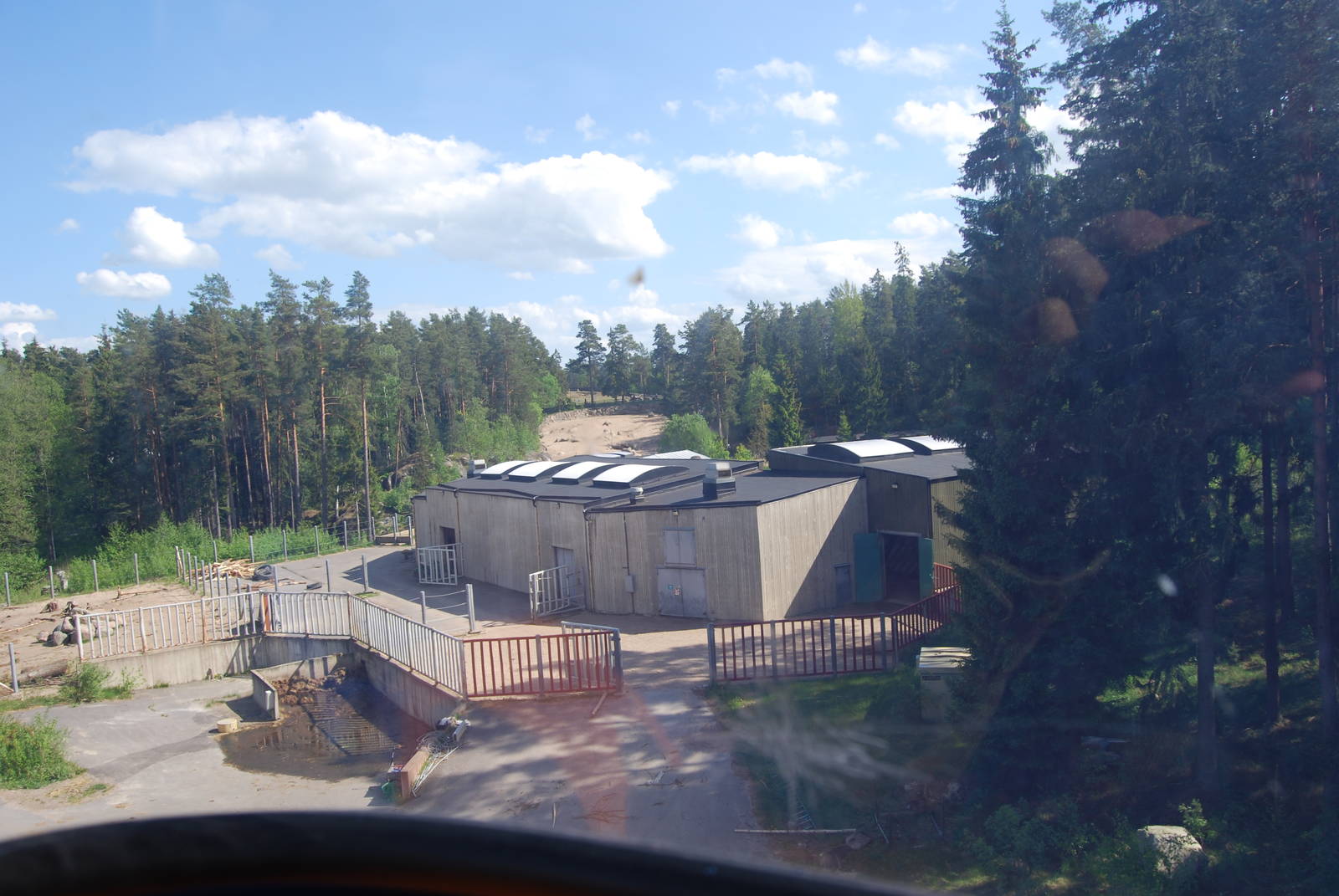 Elephants / Rhino stable