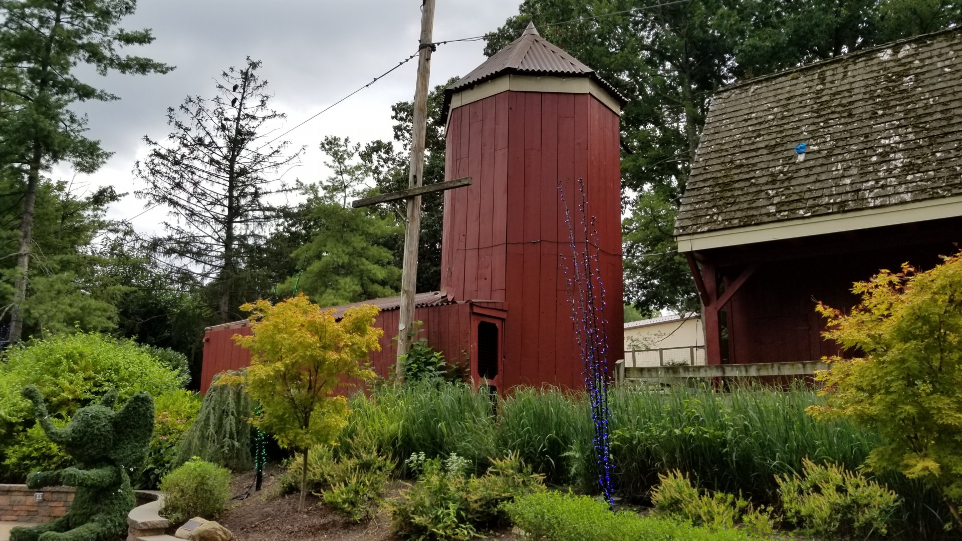 Elmwood Park - Barnyard