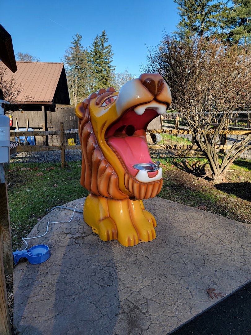 Elmwood Park - The classic water fountain