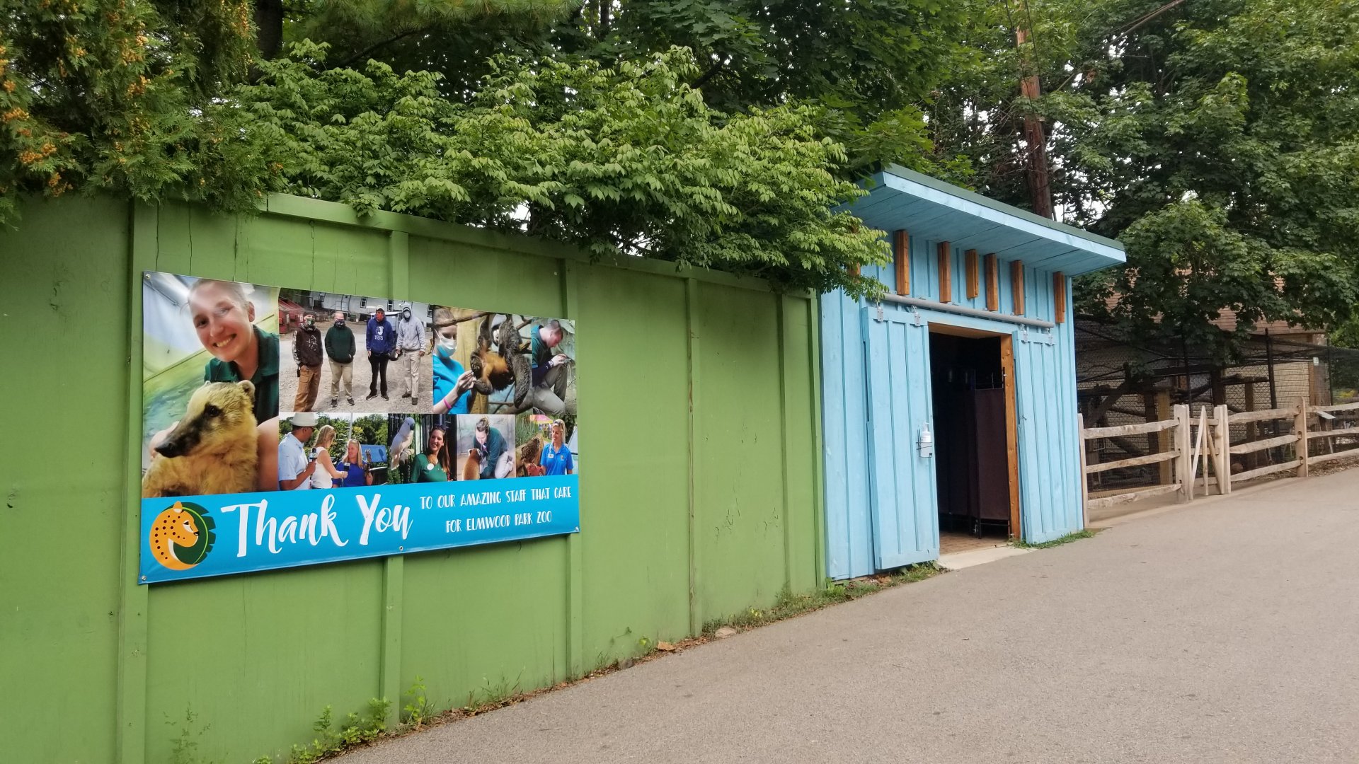 Elmwood Park - Vending machine shed