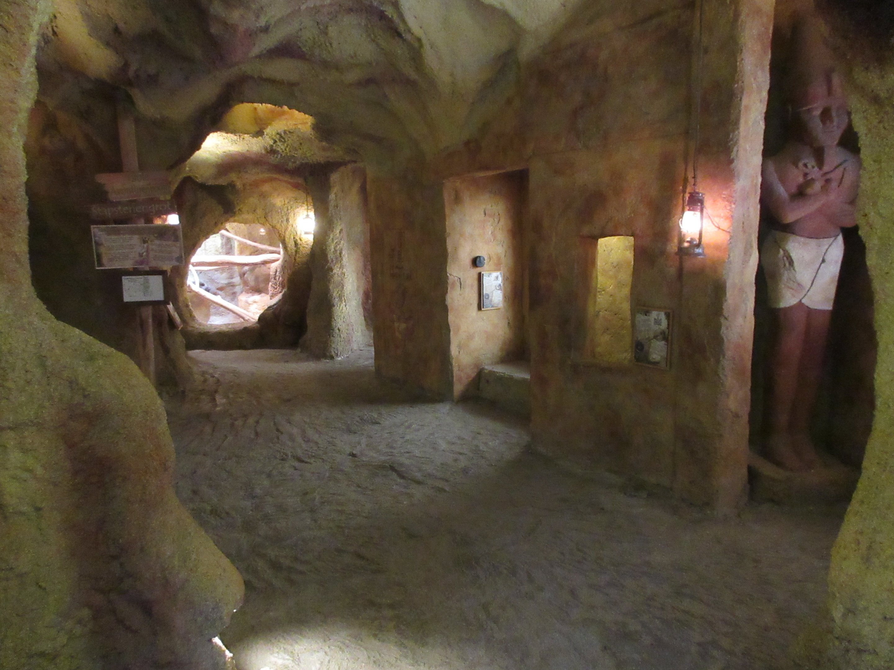 Empire of Pharaoh Choepuluku