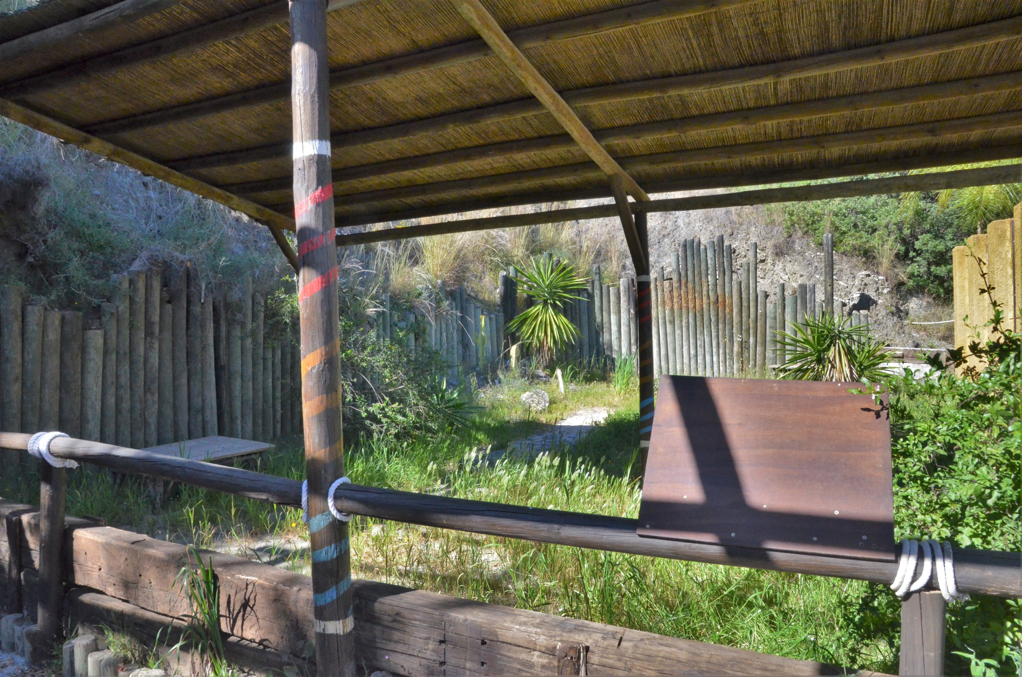 Empty Enclosure at Selwo Aventura, 13/03/19