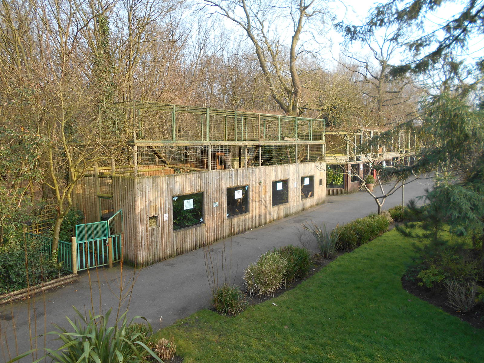 Empty enclosure - March 11th 2016