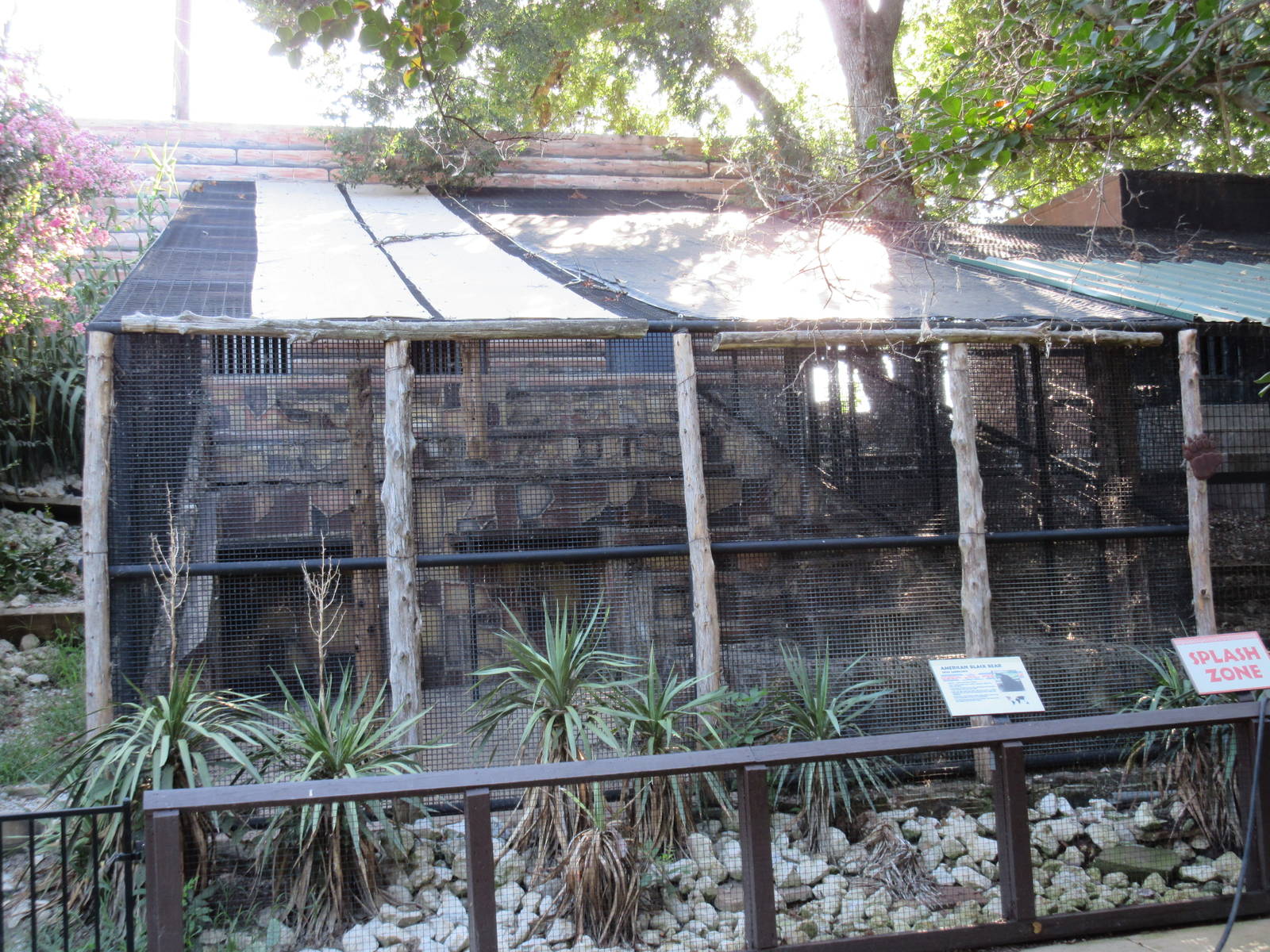 Empty Exhibit (old American Black Bear exhibit)