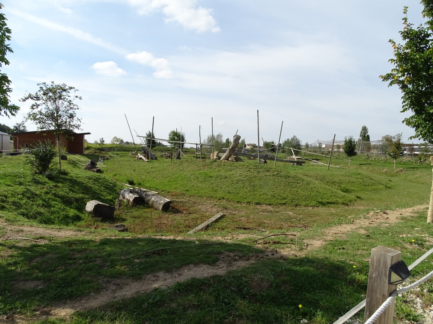 Empty monkeys islands