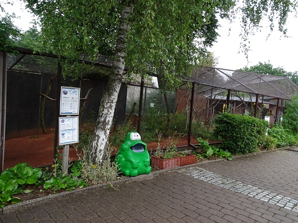 Enclosure for Australian birds (07/22)