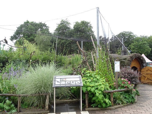 Enclosure for keas (07/22)