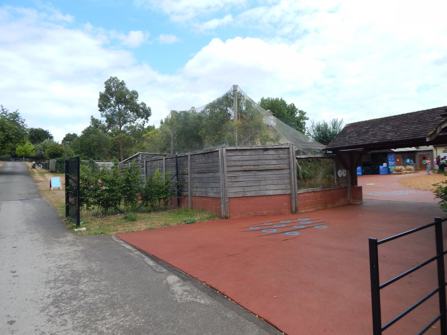 Enclosure for Swift parrot, Long-nosed potoroo 150725