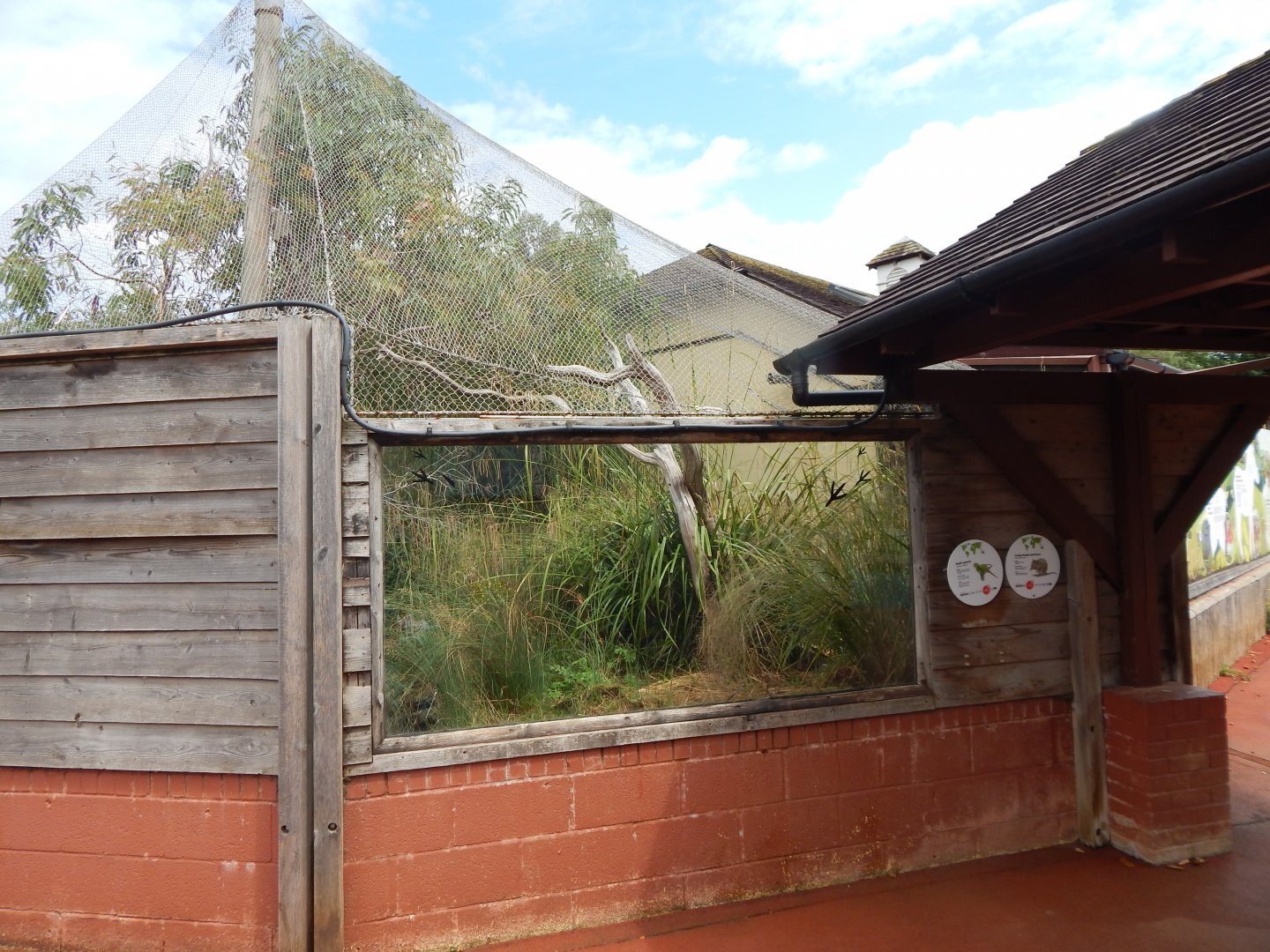 Enclosure for Swift parrot, Long-nosed potoroo 150725