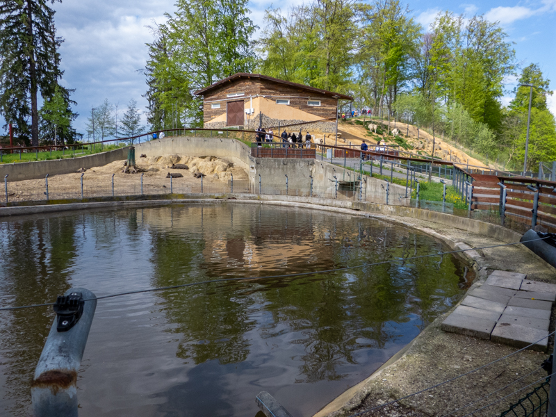 enclosure of nutrias