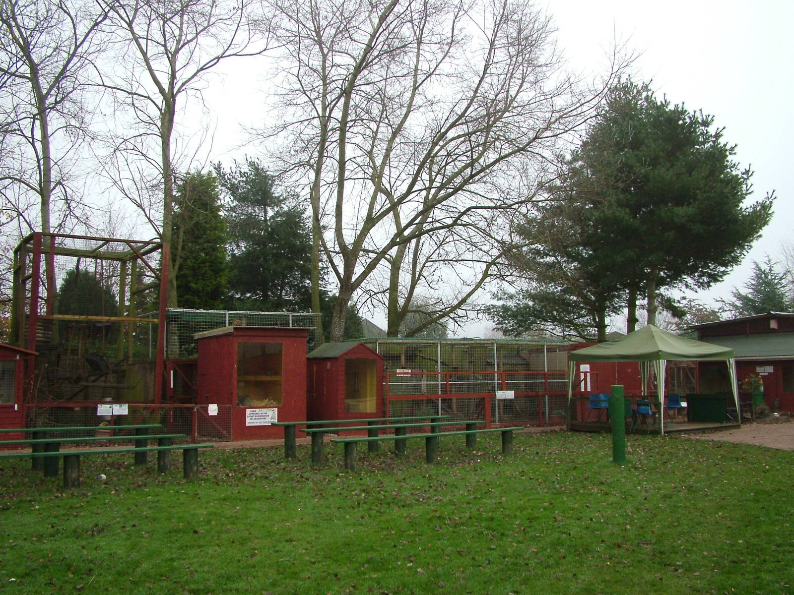 Enclosures at Gentleshaw Nov 08