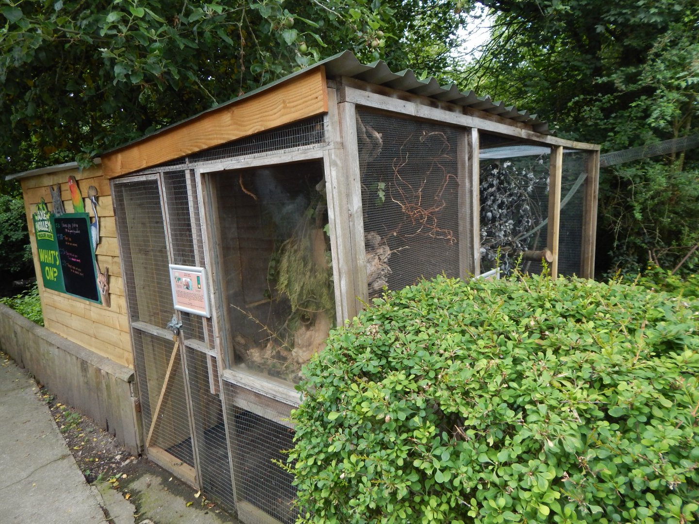 Enclosures for Eurasian harvest mouse and Swinhoe's striped squirrel 060625