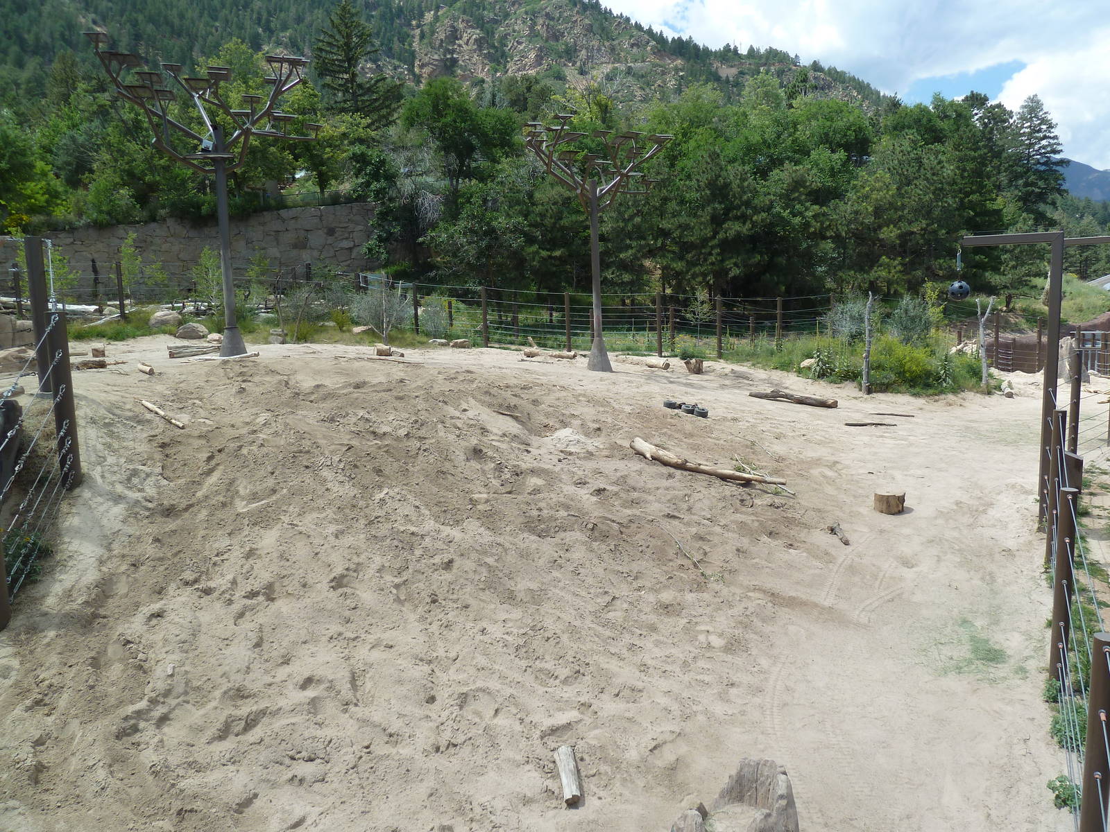 Encounter Africa - Elephant Exhibit (New in 2013)