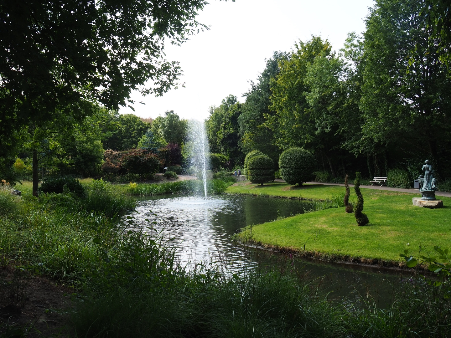 English gardens pond (Aug 28th, 2018)