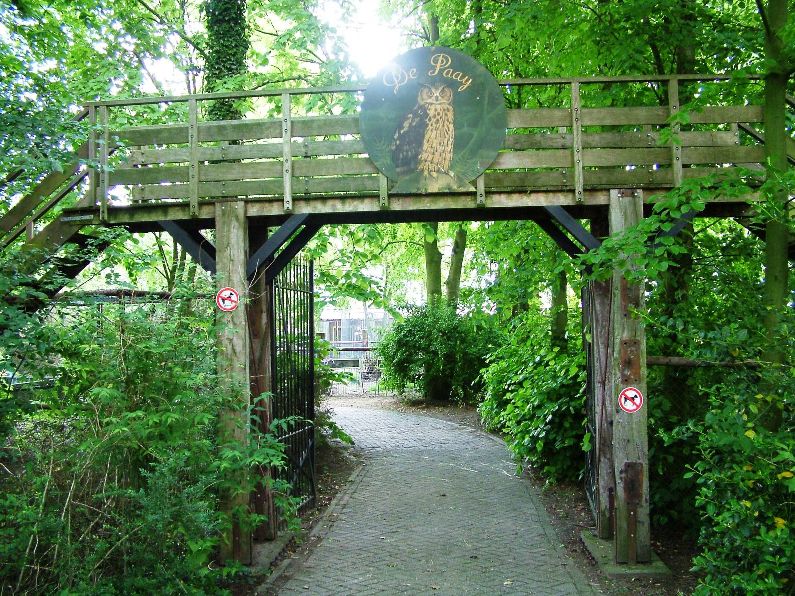 Entrance Archway/Bridge at De Paay, 02/06/12