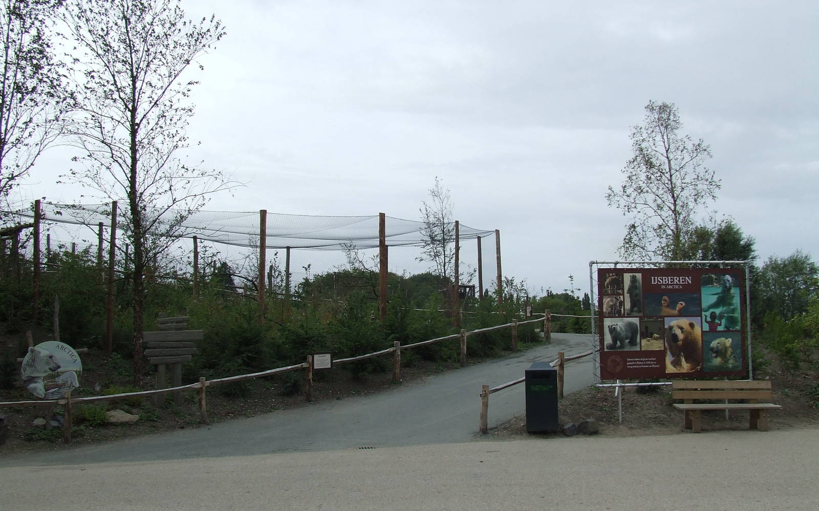 Entrance, Arctica