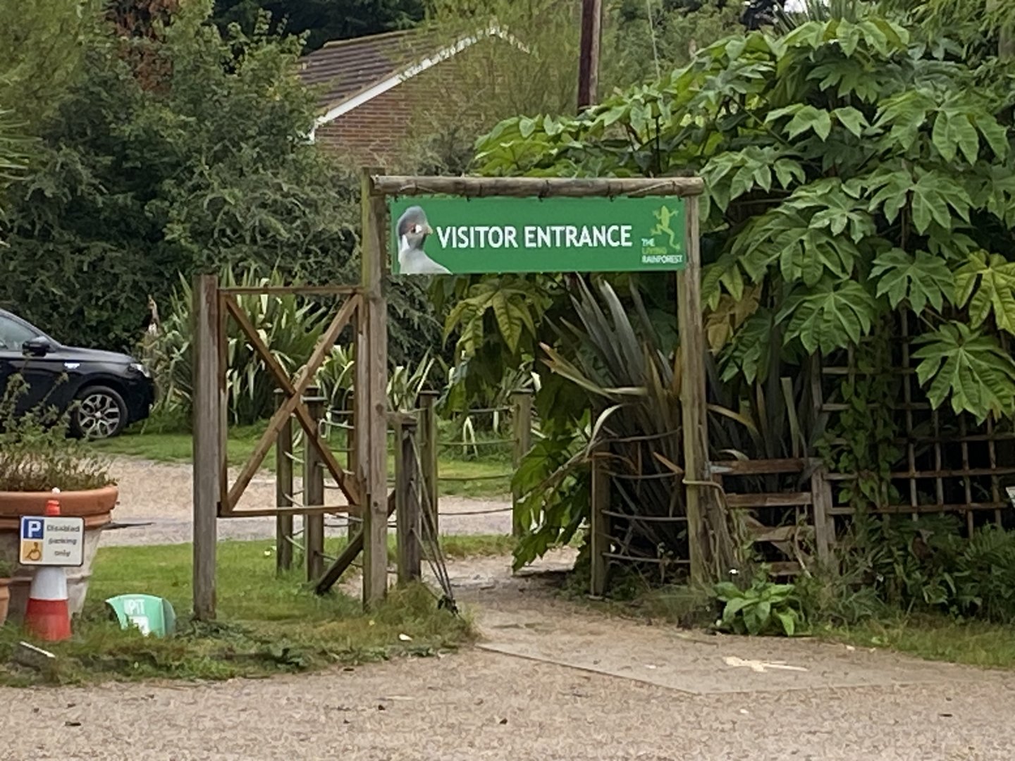 Entrance area 050924