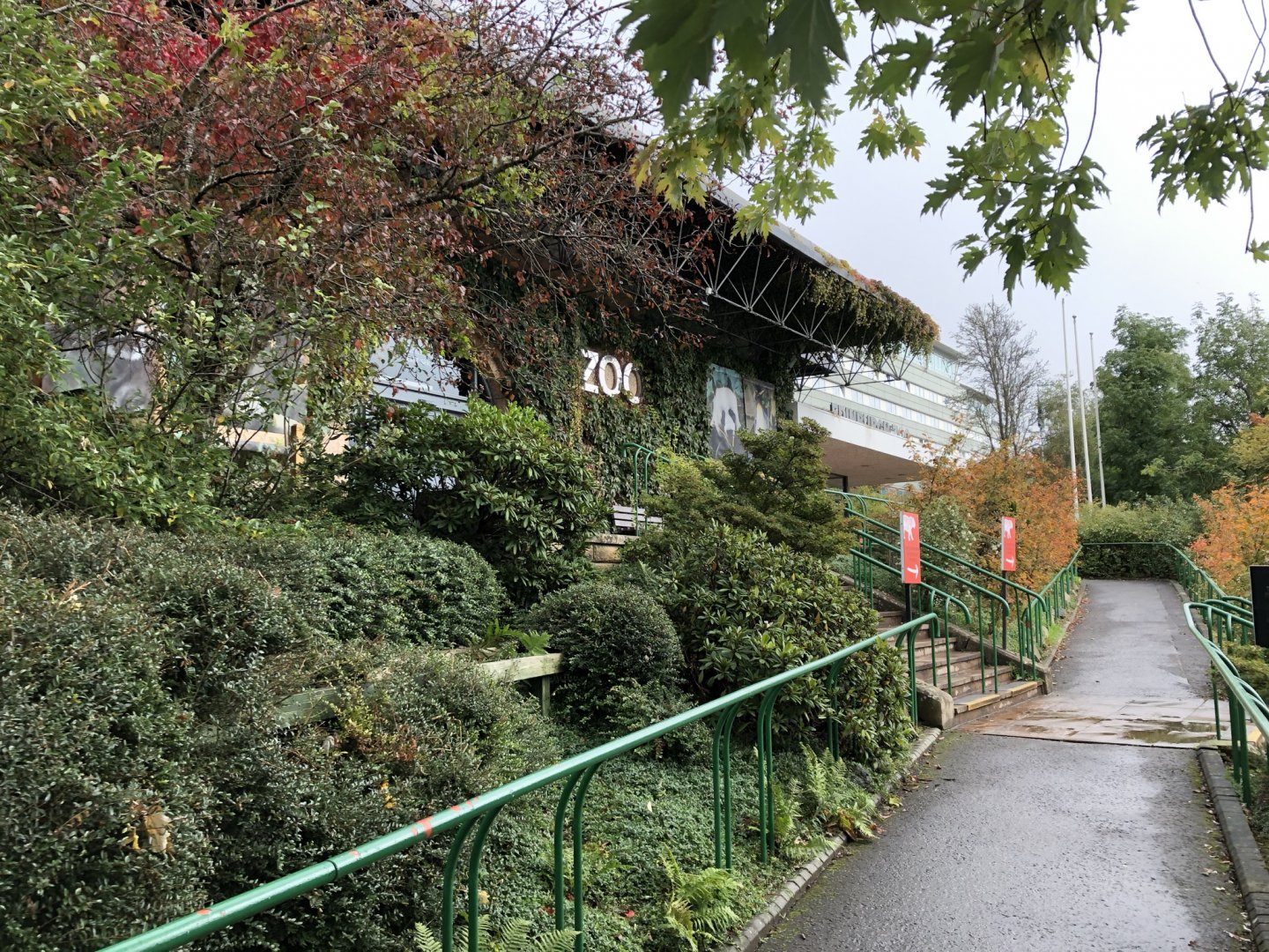 Entrance at Edinburgh Zoo (2020)