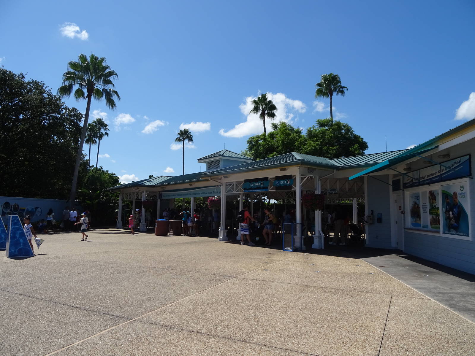 Entrance at SeaWorld Orlando