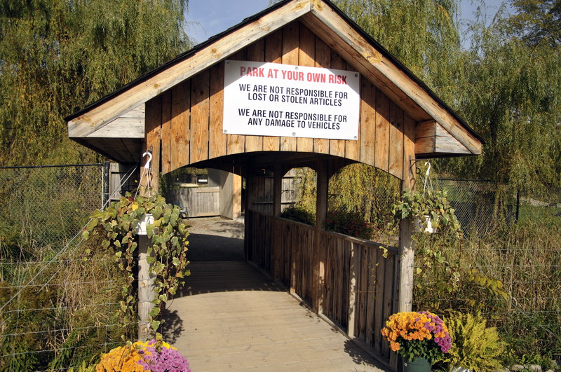 Entrance at Twin Vally Zoo