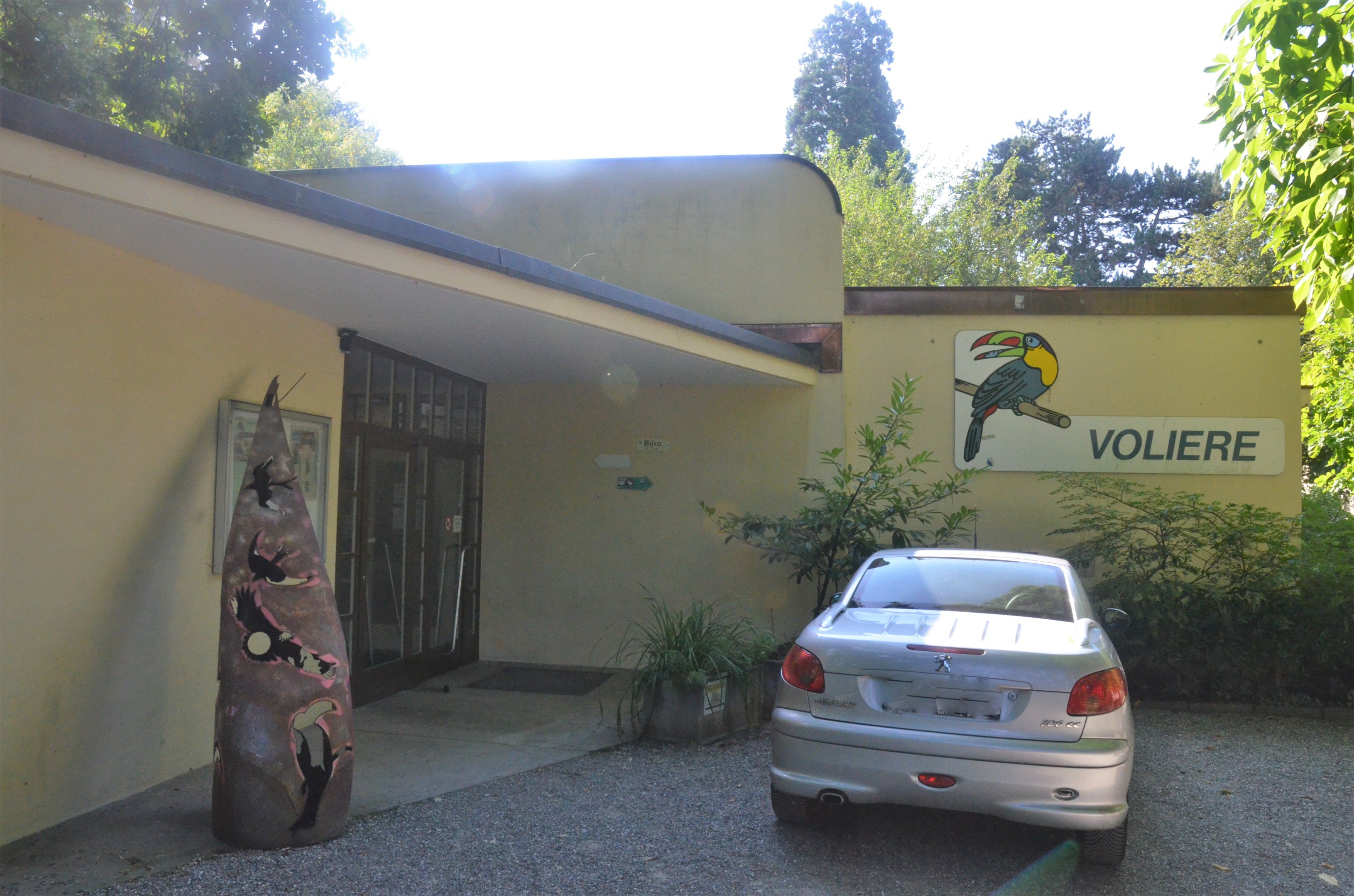 Entrance at Voliere Zurich (Mythenquai), 13/09/16