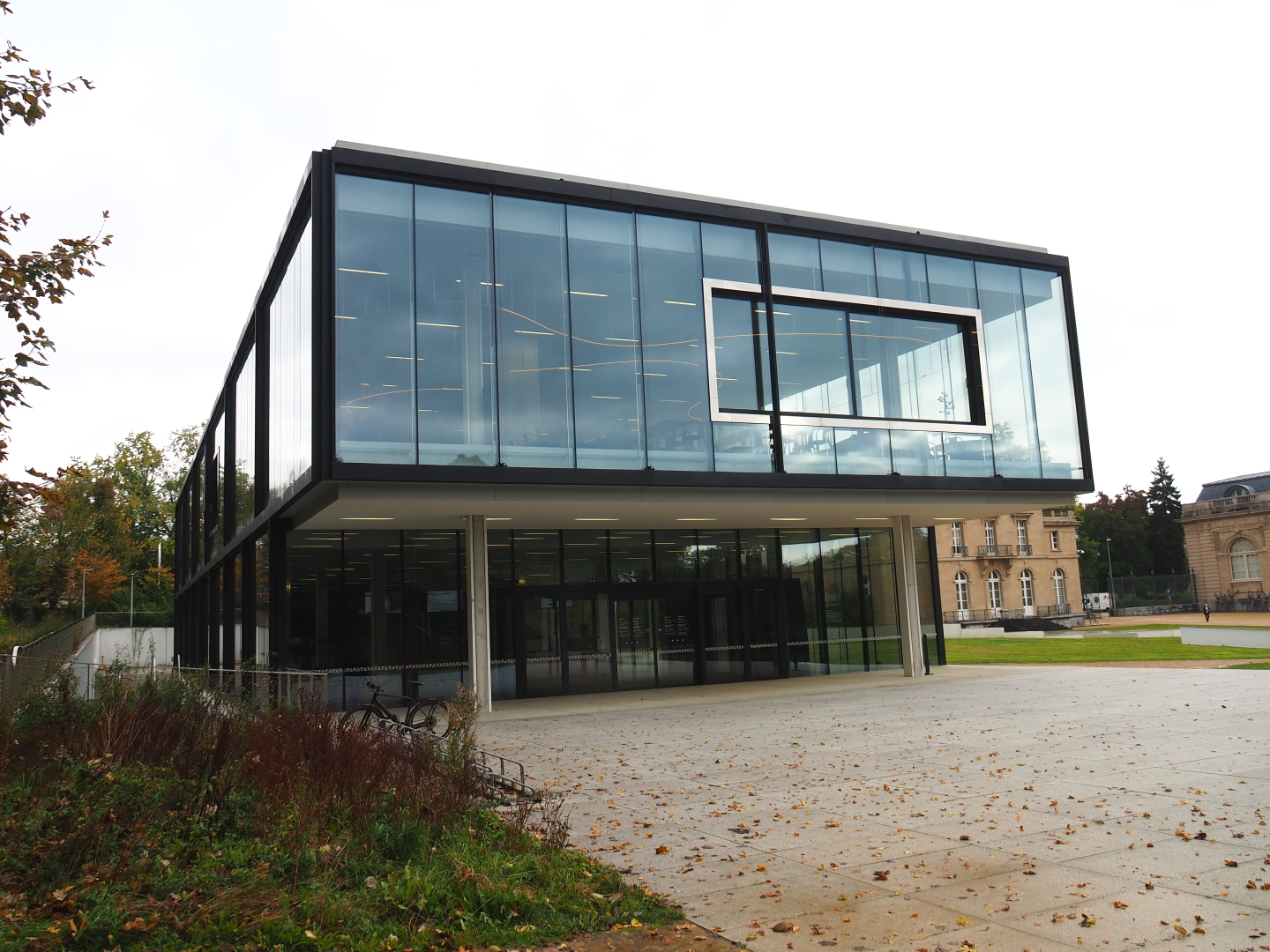 Entrance building, 2021-10-20