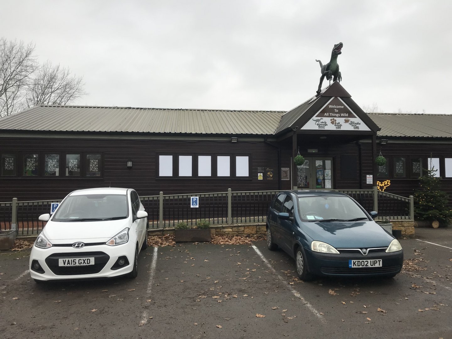 Entrance building 241118