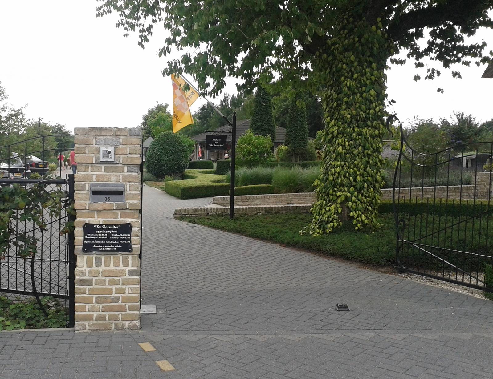 Entrance De Bosruiter