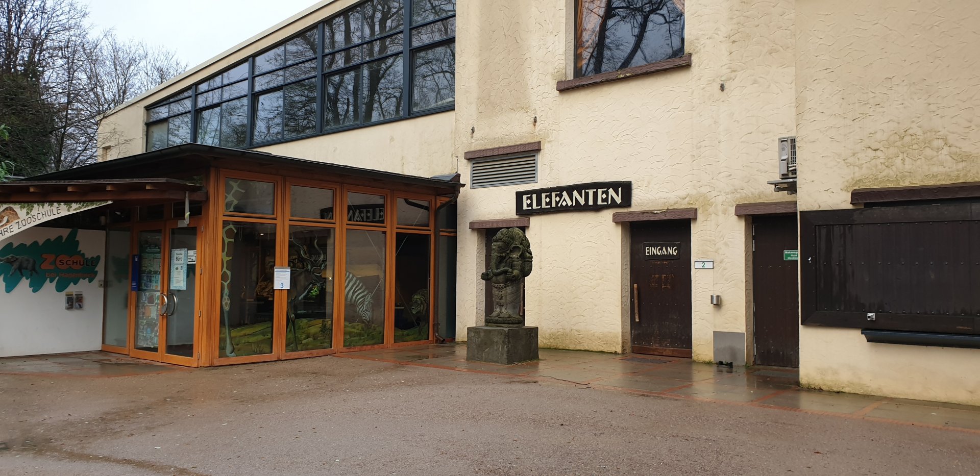 Entrance Elephant-house