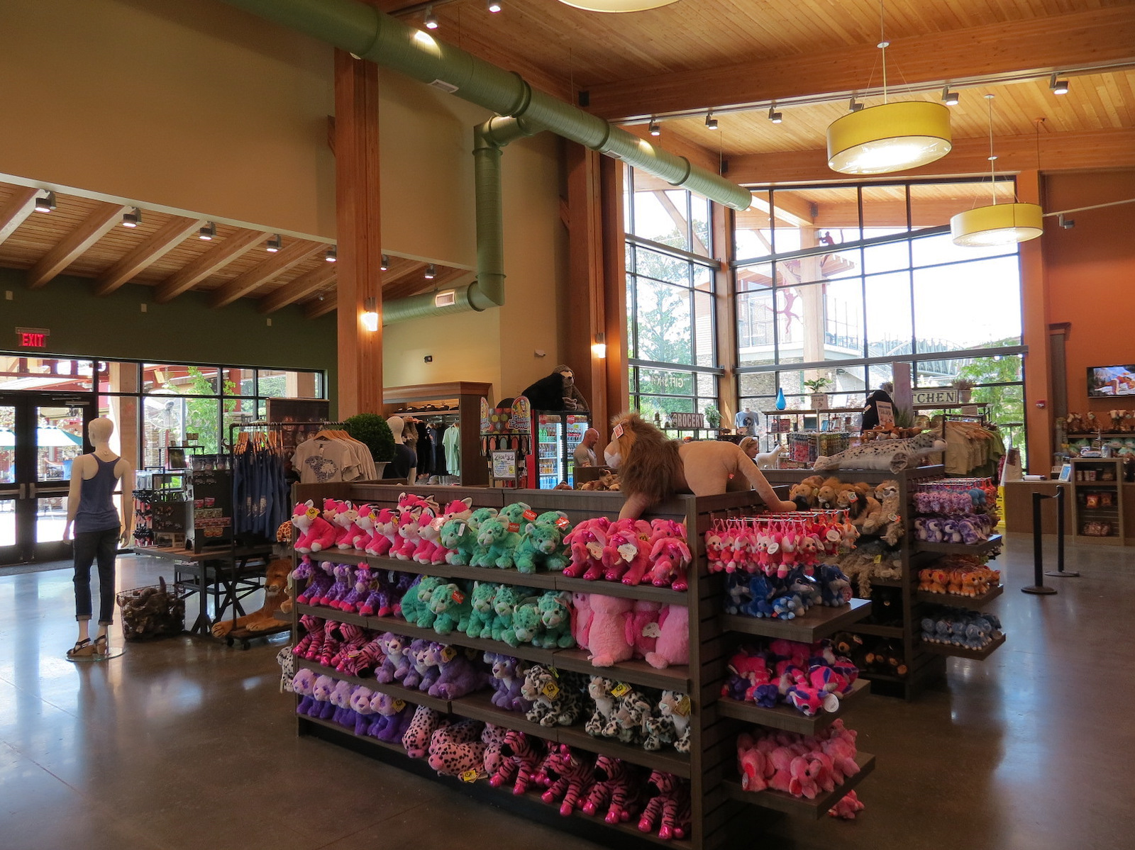 Entrance & Exit Area - Gift Shop - Interior