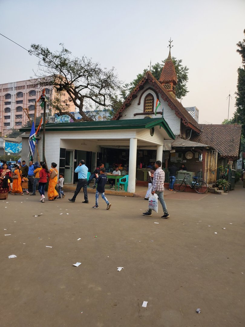 Entrance/Exit - January 2023