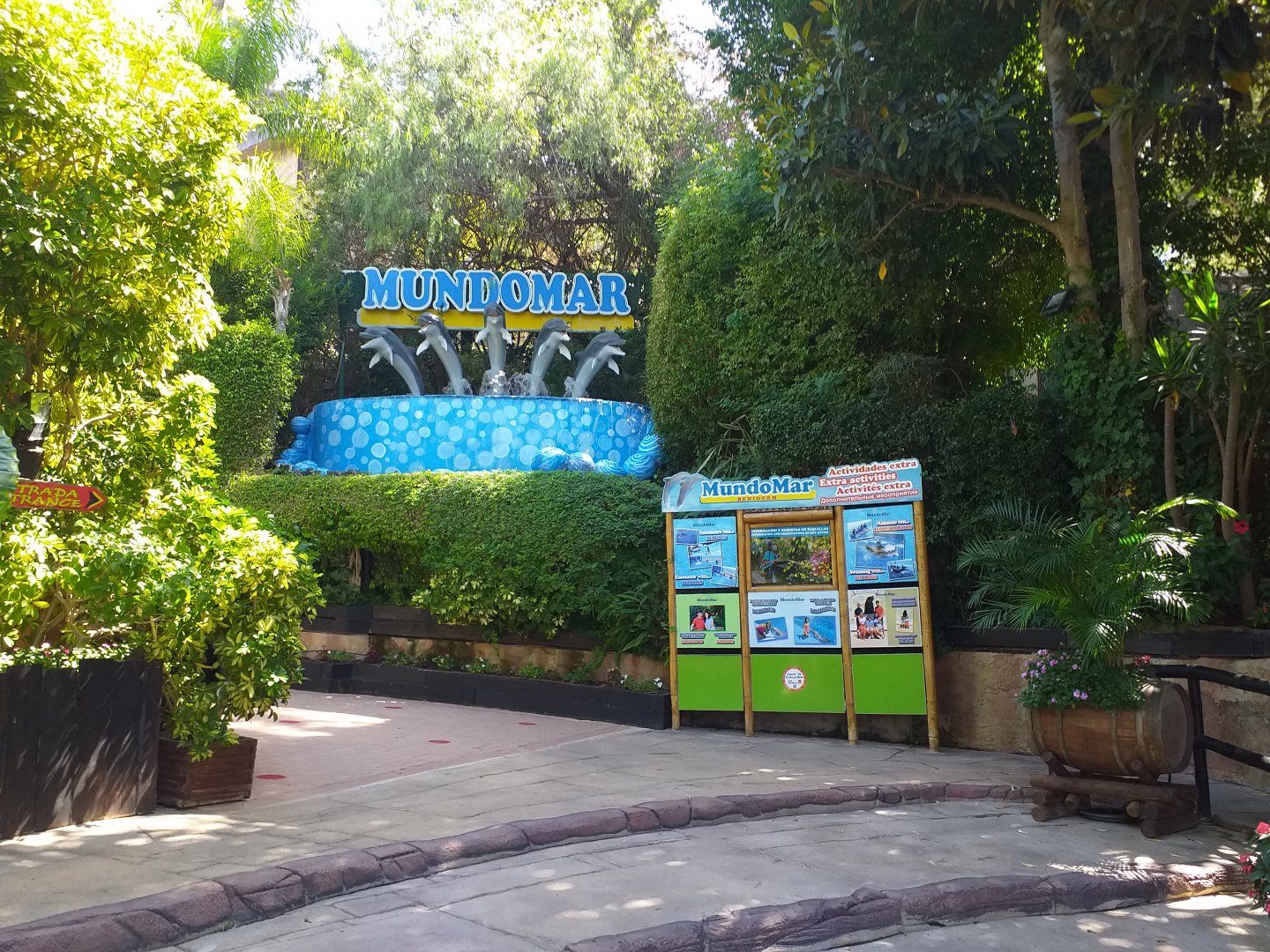 Entrance fountain -MundoMar Benidorm (2021)