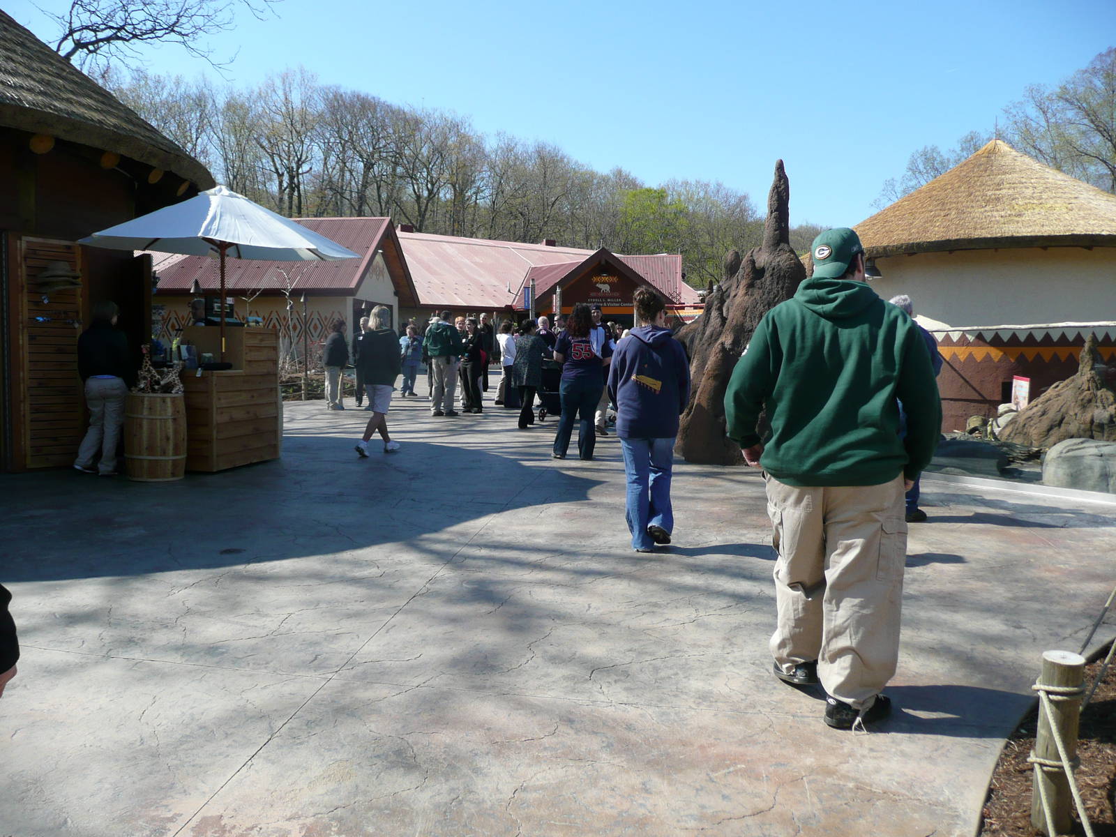 Entrance into African Elephant Crossing