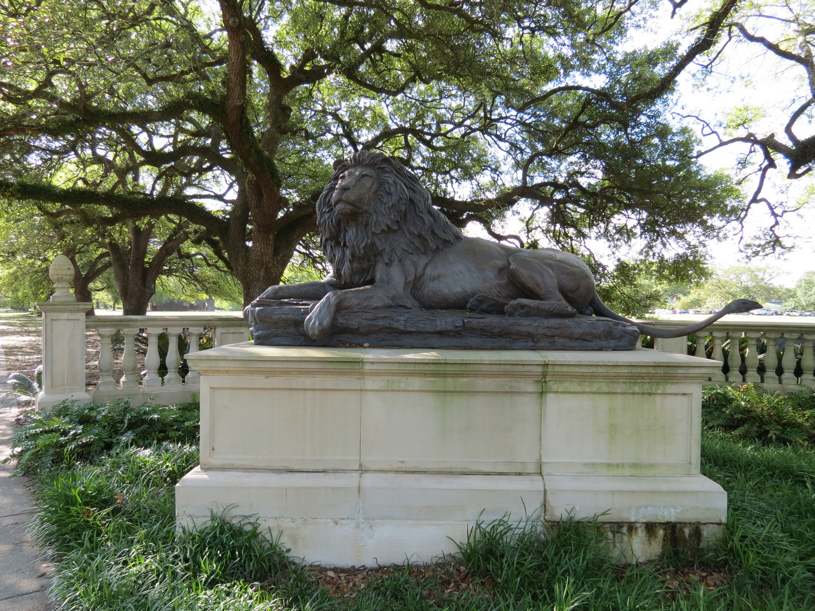 Entrance - Lion Statue