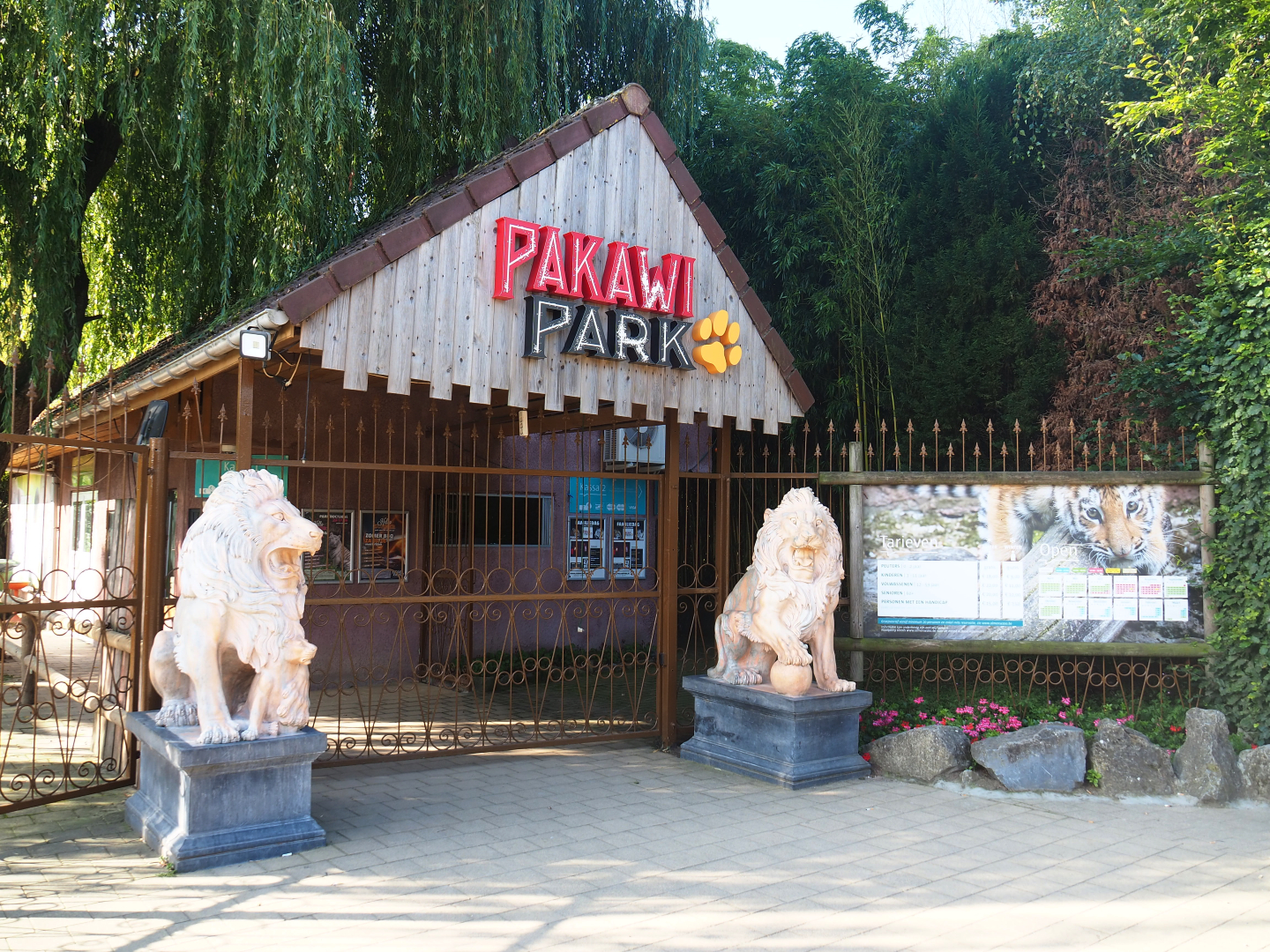Entrance of Pakawi Park, formerly known as the Olmense Zoo, 2019-06-01