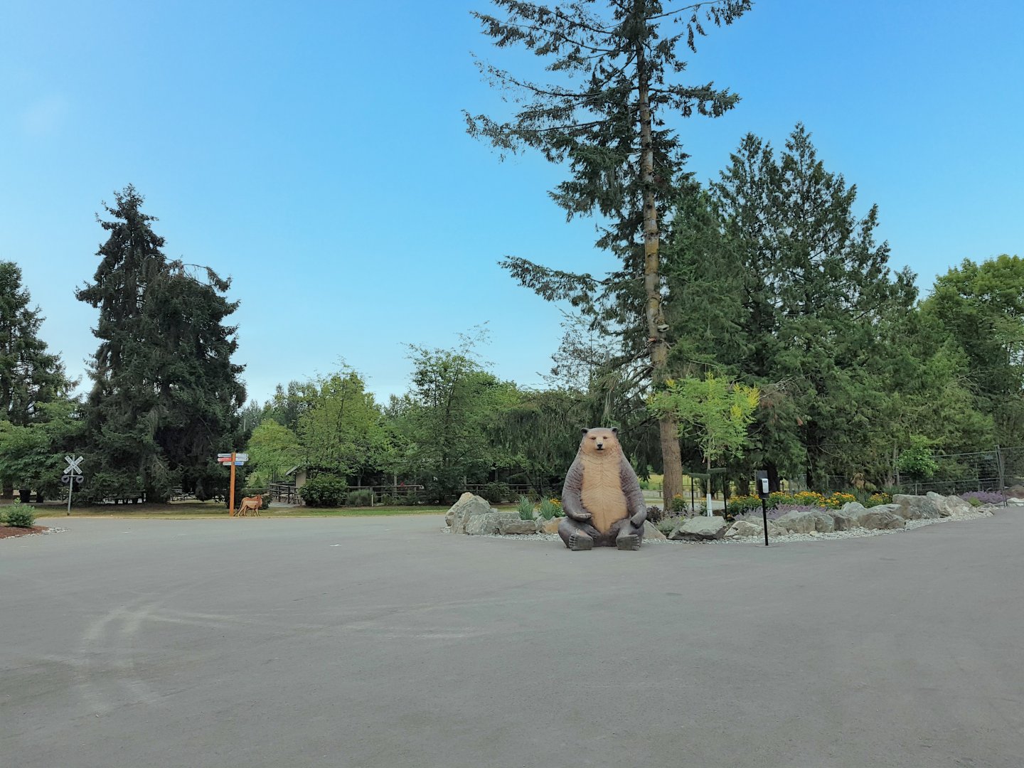 Entrance Plaza (Right)