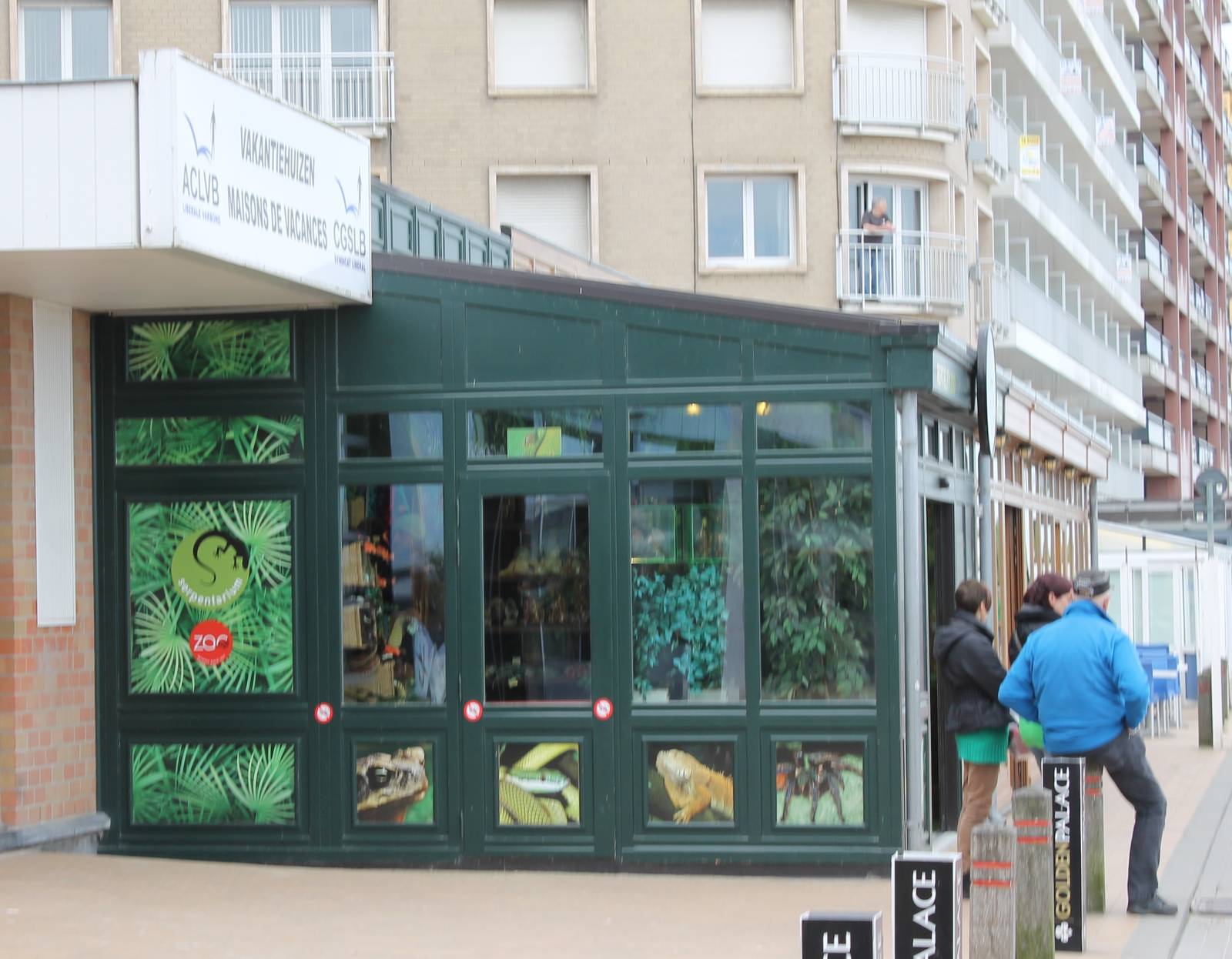 Entrance Serpentarium