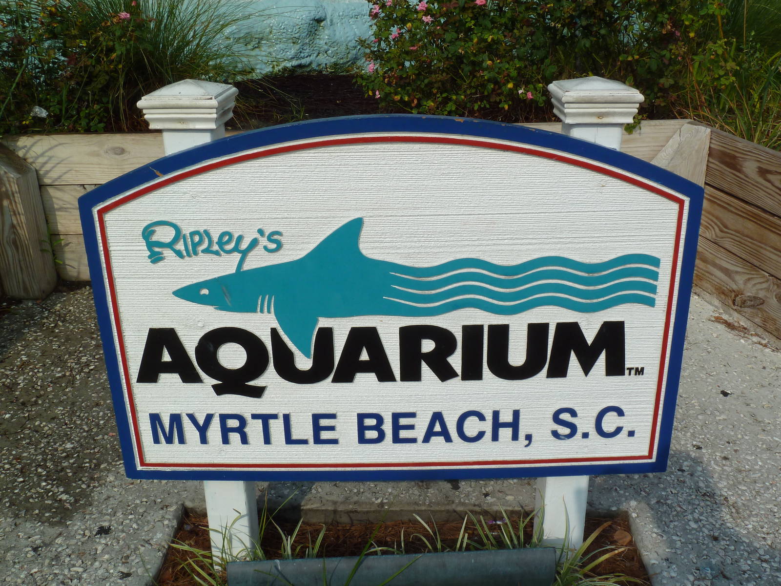 Entrance Sign