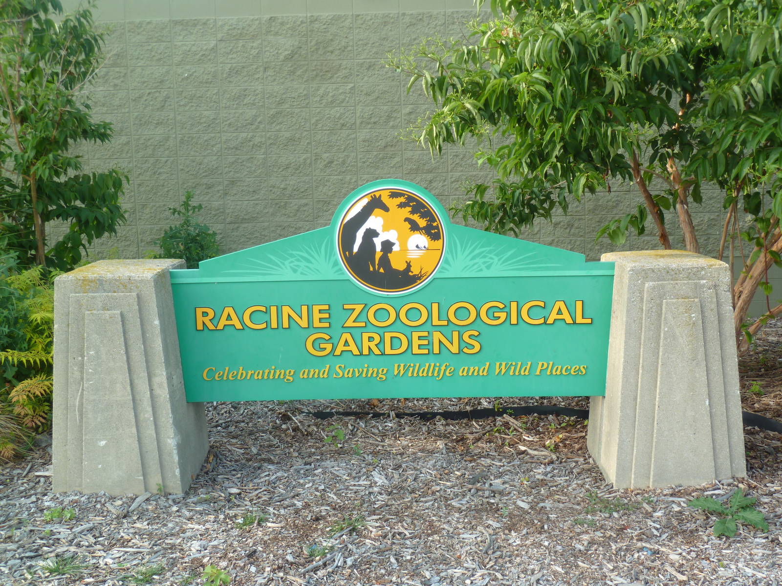 Entrance Sign