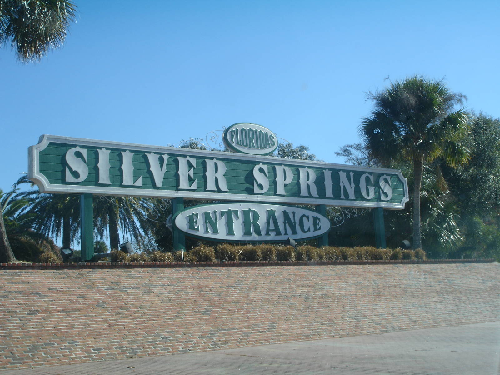 Entrance Sign