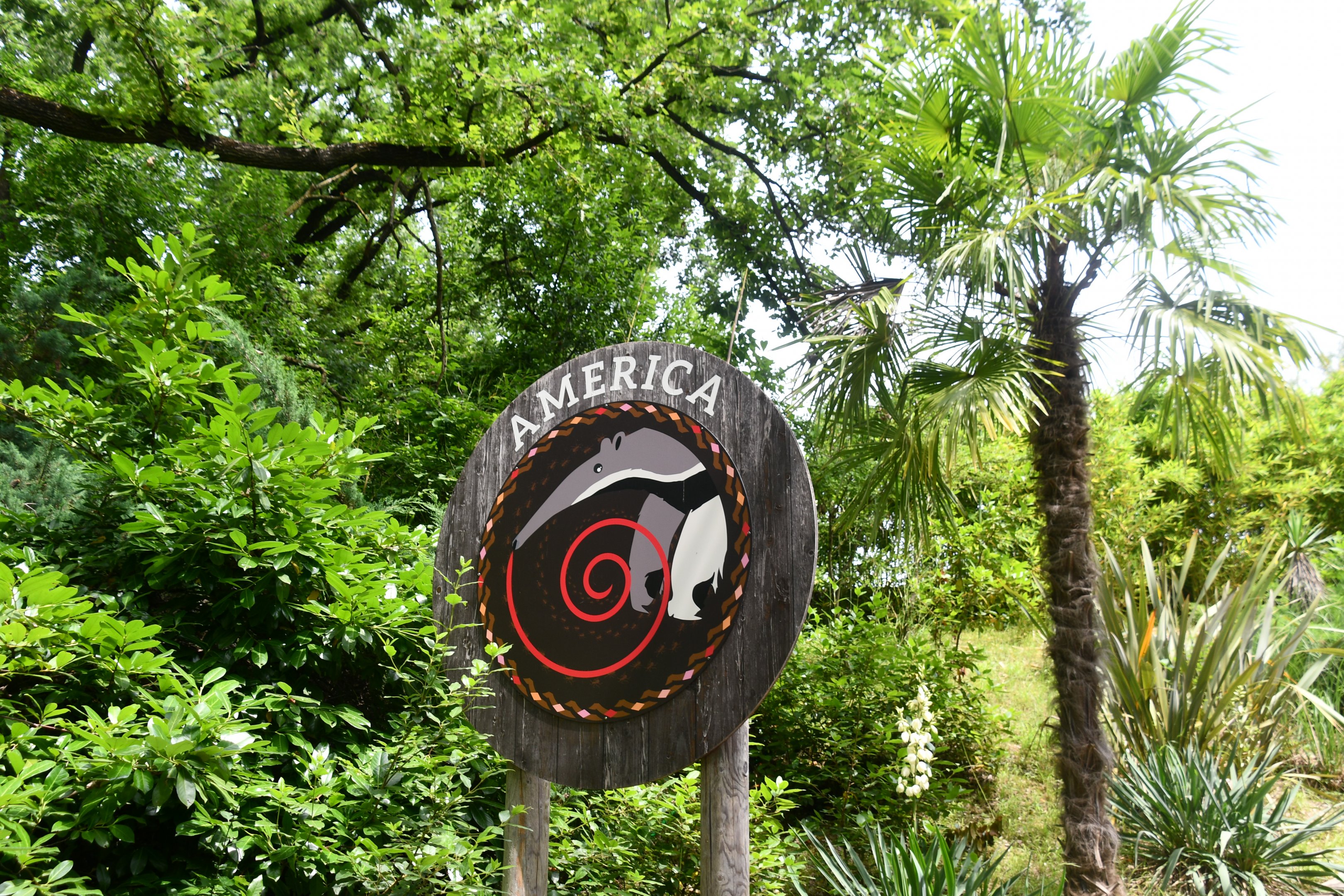 Entrance to America section