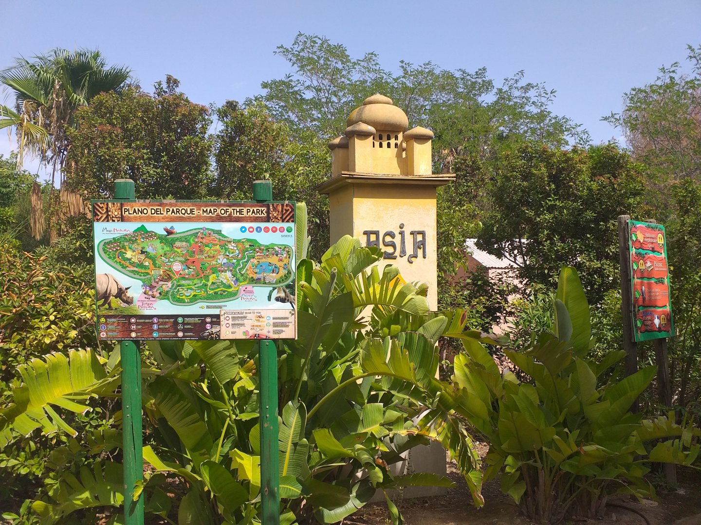 Entrance to Asia -TerraNatura Benidorm (2021)