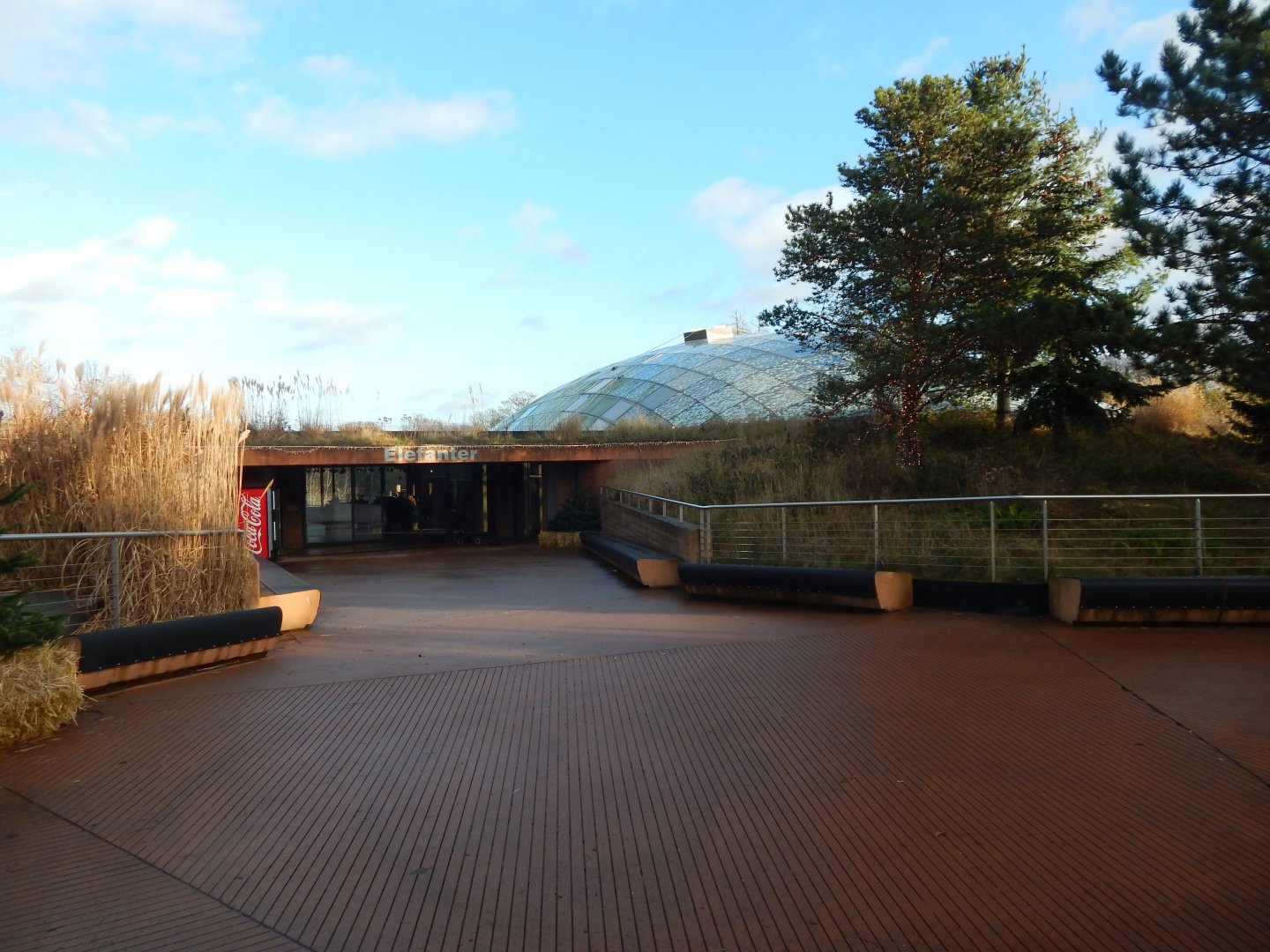 Entrance to Asian elephant exhibit 261124