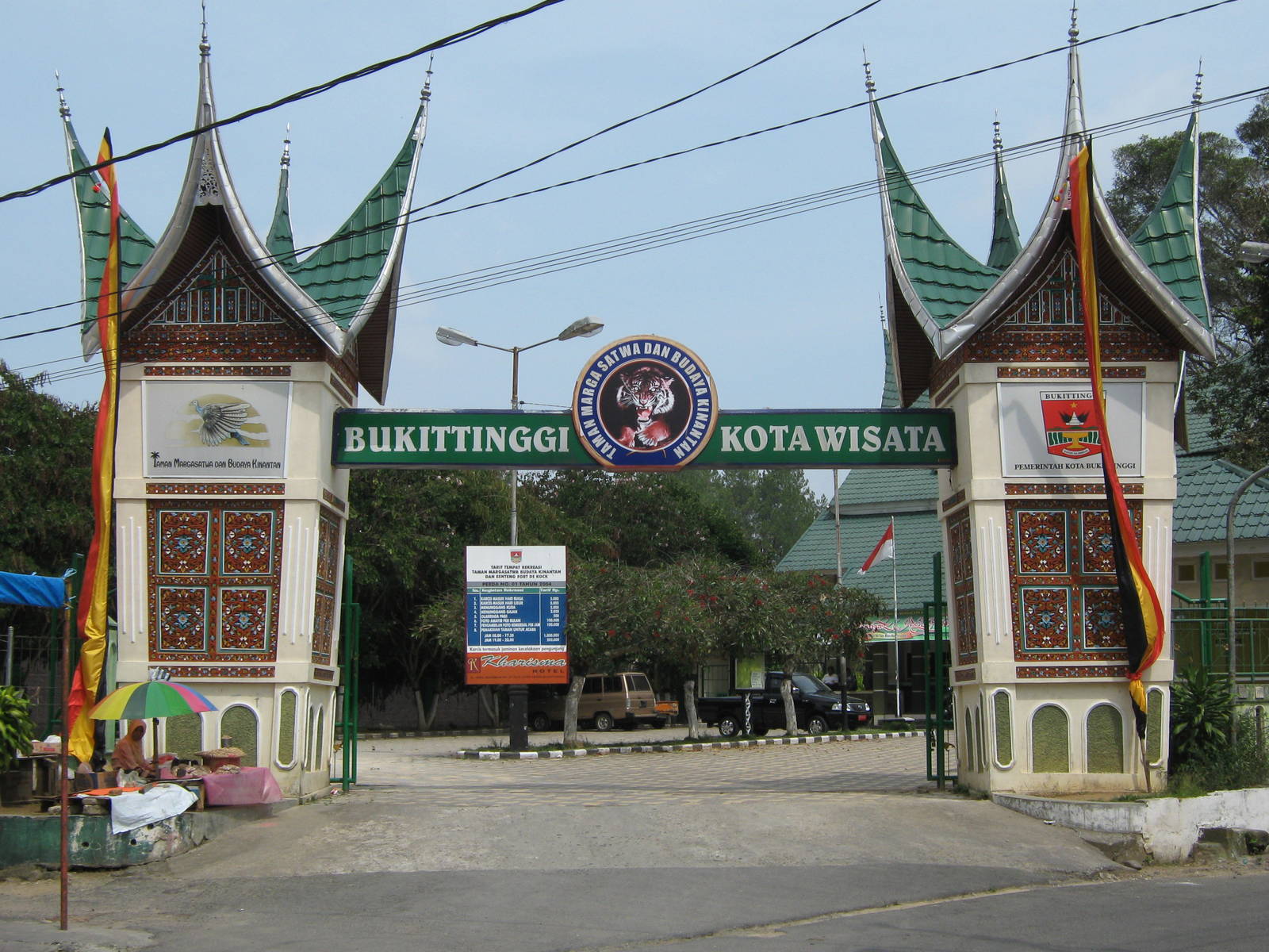 entrance to Bukittinggi Zoo